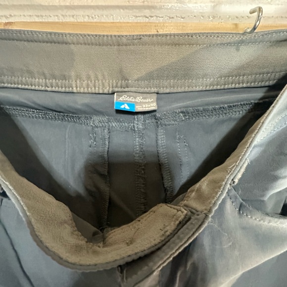 Eddie Bauer First Ascent Men’s Pants - Size 33x30 - Gray - Picture 4 of 7